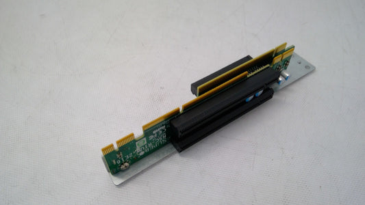 Supermicro RSC-R1UW-2E16/RSC-R1UW-E8R 1U WIO & PCI-Express x16/x8 Riser Cards