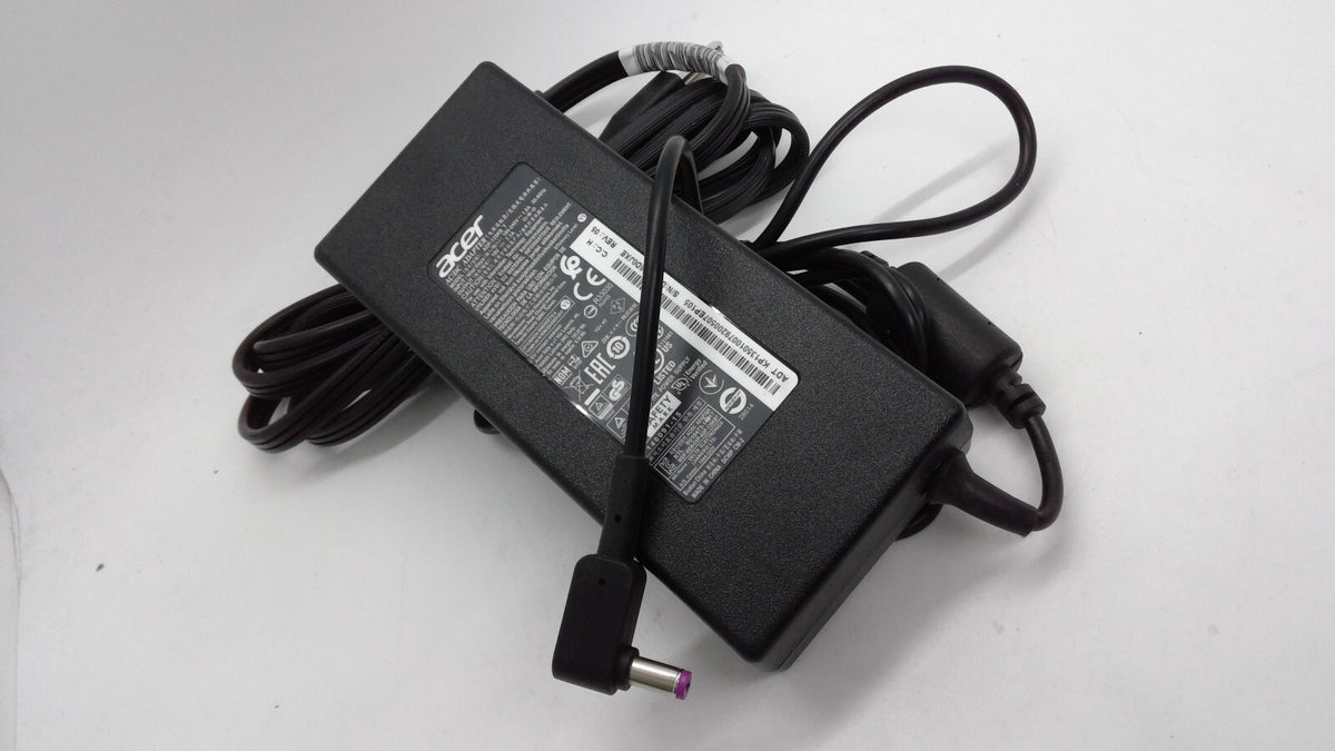 Genuine Acer Laptop Charger AC Adapter Purple Tip ADP-135KB T 19V 7.1A 135W