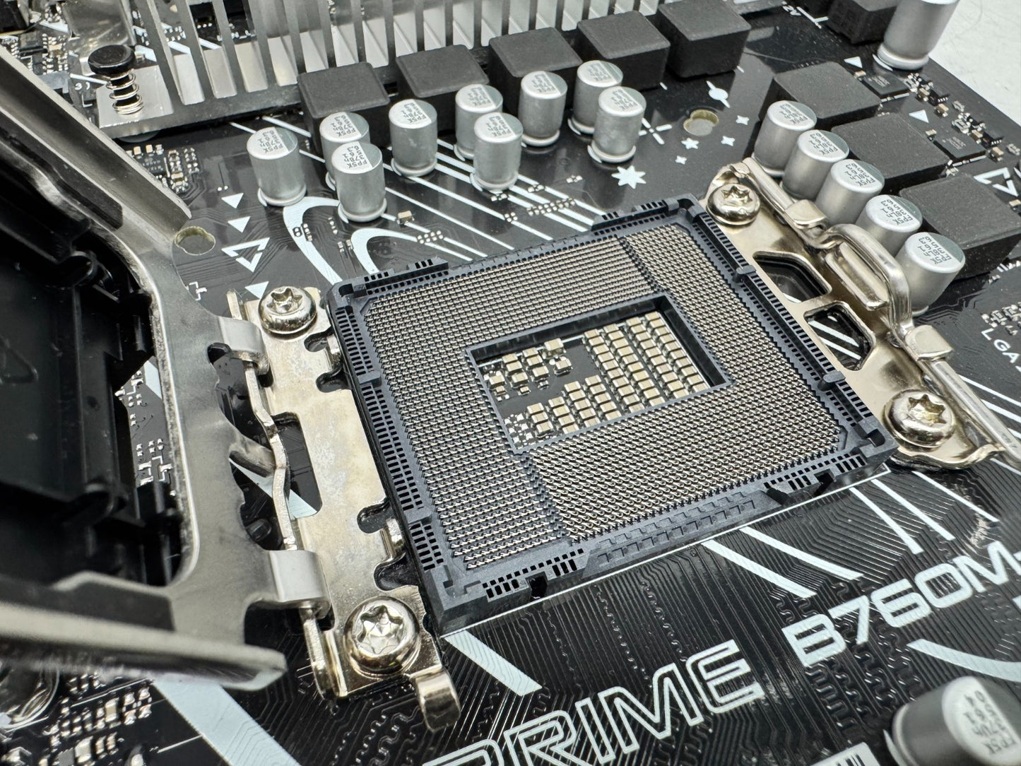 ASUS PRIME B760M-A AX6 Micro ATX motherboard LGA 1700 DDR5 WIFI HDMI DP
