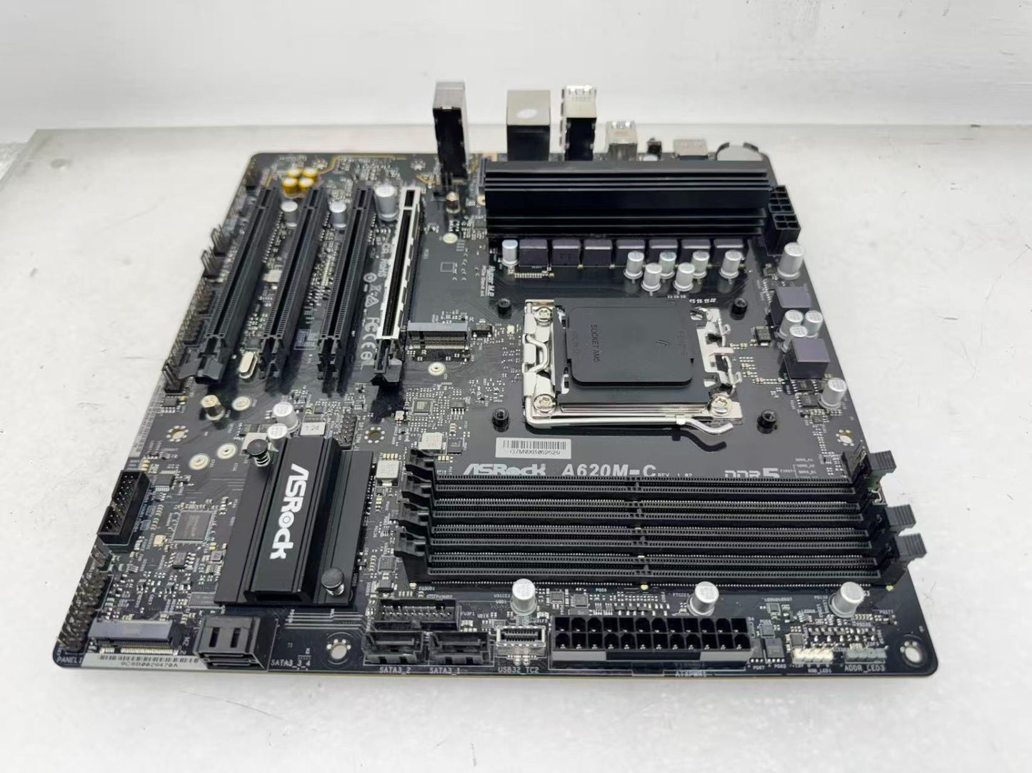 ASRock A620M-C Micro ATX Motherboard DDR5, Missing WIFI Module *Read**