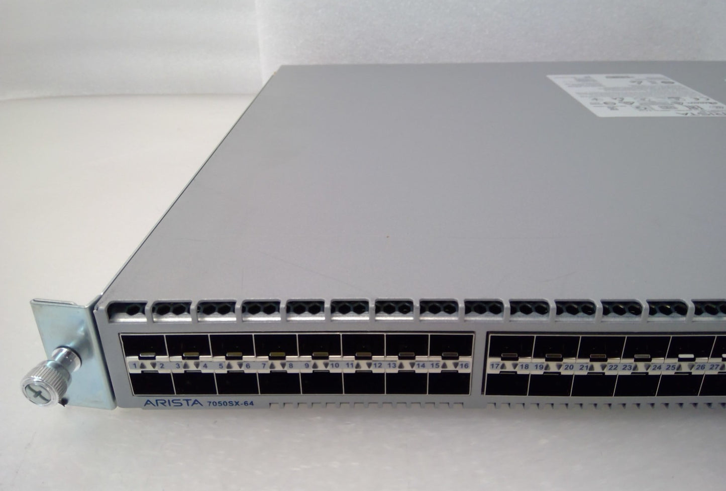 Arista DCS-7050SX-64-F 48x 10G SFP+ 4x 40Gb QSFP Ports Ethernet Switch Warranty
