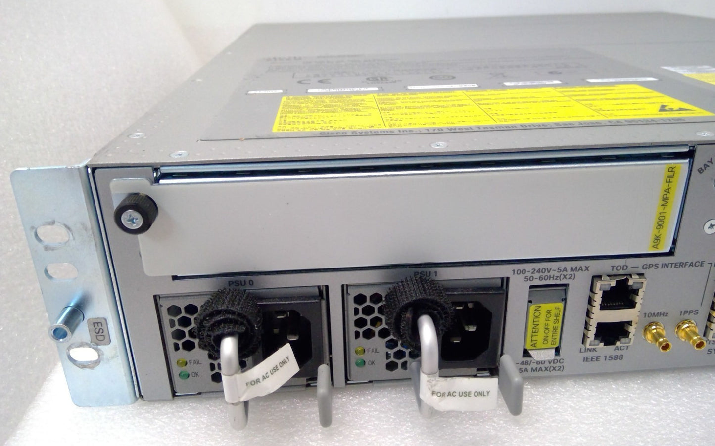 CISCO ASR-9001 w/ ASR-9001-FAN Fan and Dual A9K-750W-AC Power Router