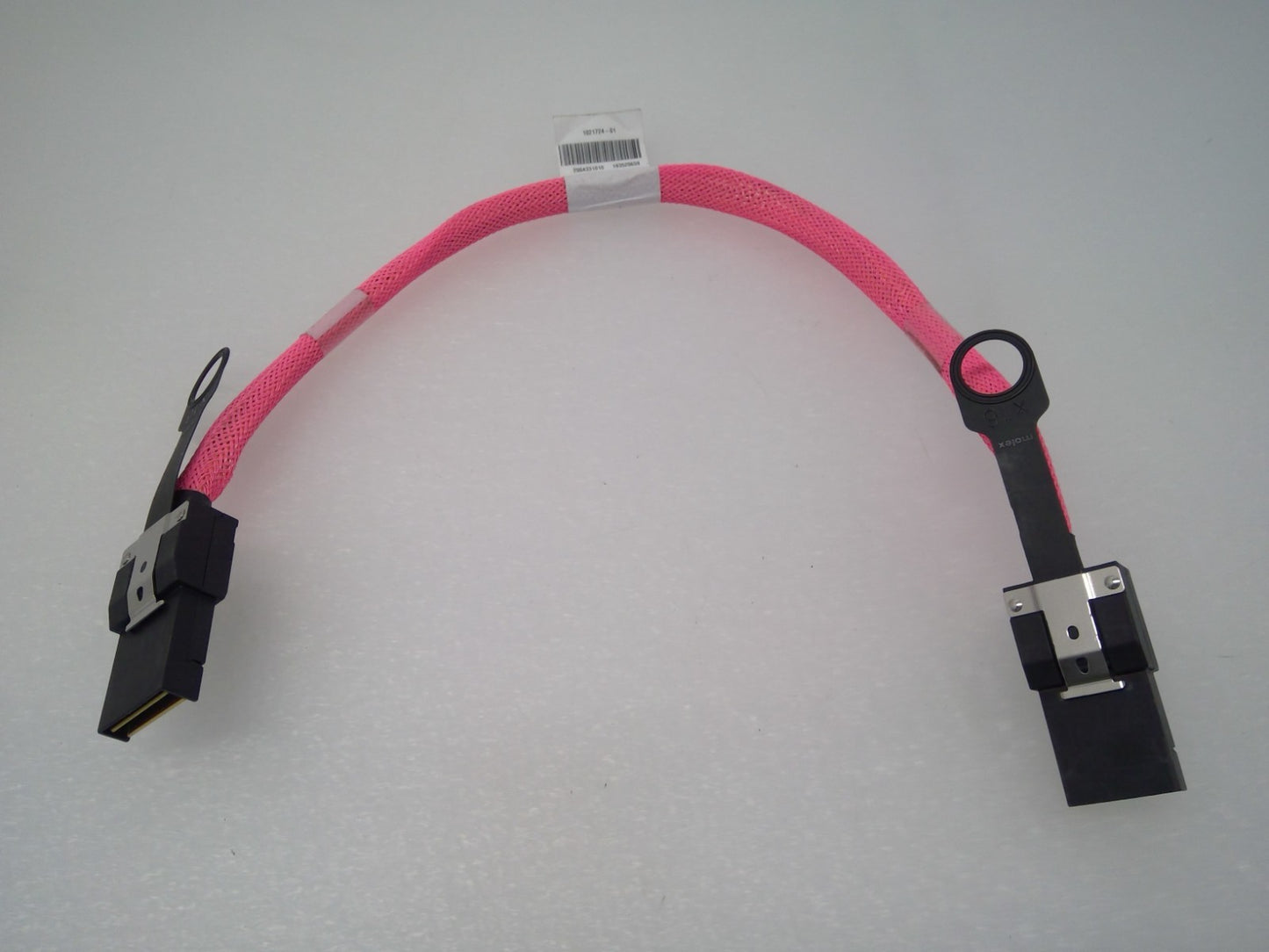 molex 2004331010 High Speed Server Data Cable 0.45m 30AWG PINK Mesh Sleeve