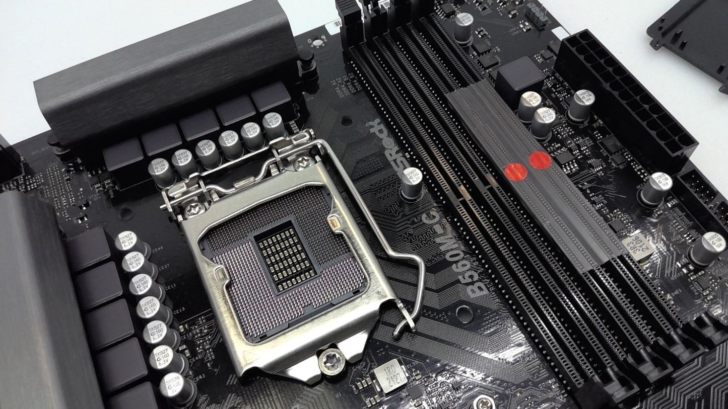 ASRock B560M-C Motherboard DDR4 LGA1200 Micro ATX  No WiFi Card *Read*