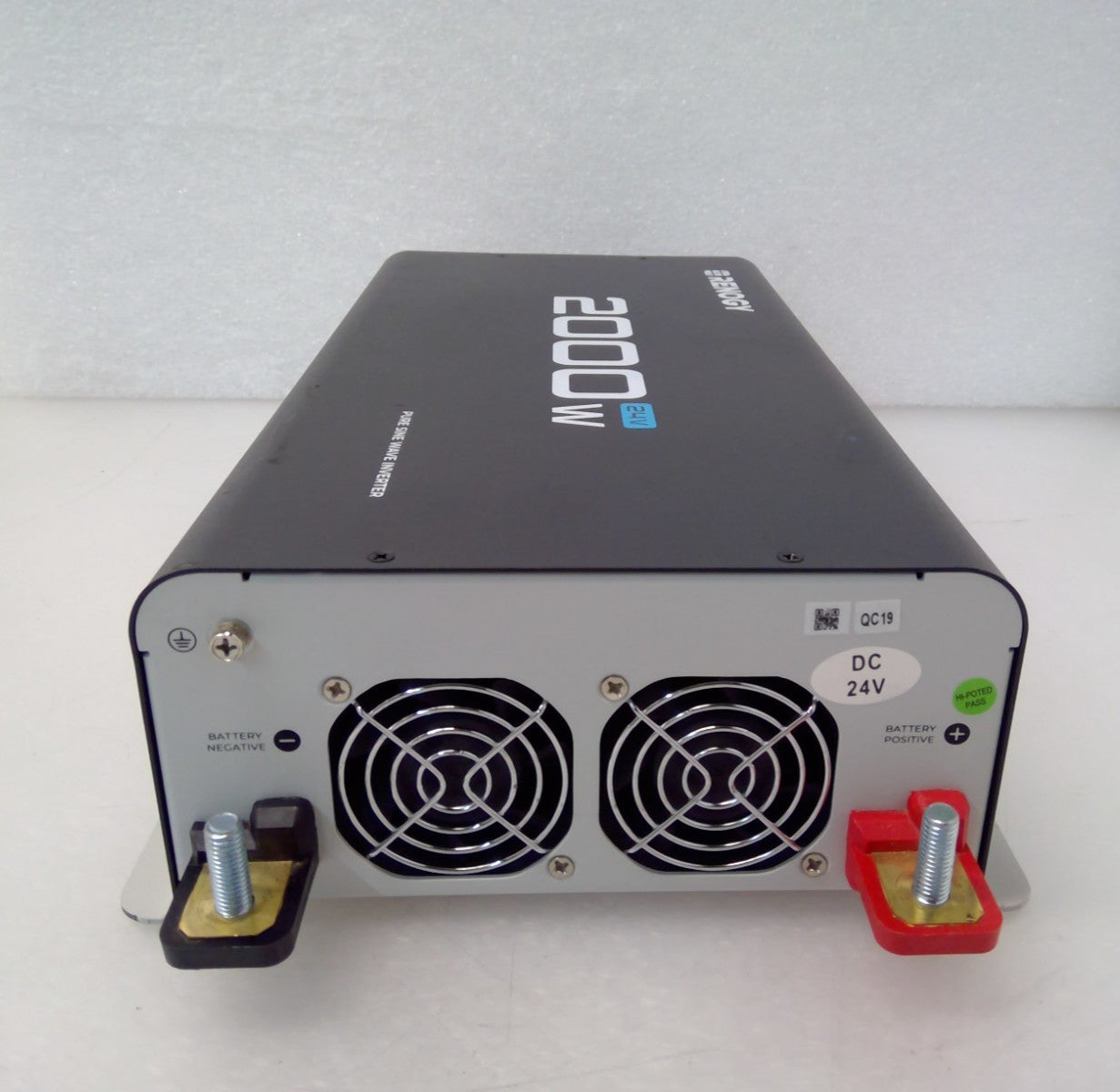 Renogy 2000W inverter Pure Sine Wave Solar 24V DC to 120V AC Remote Refurbished