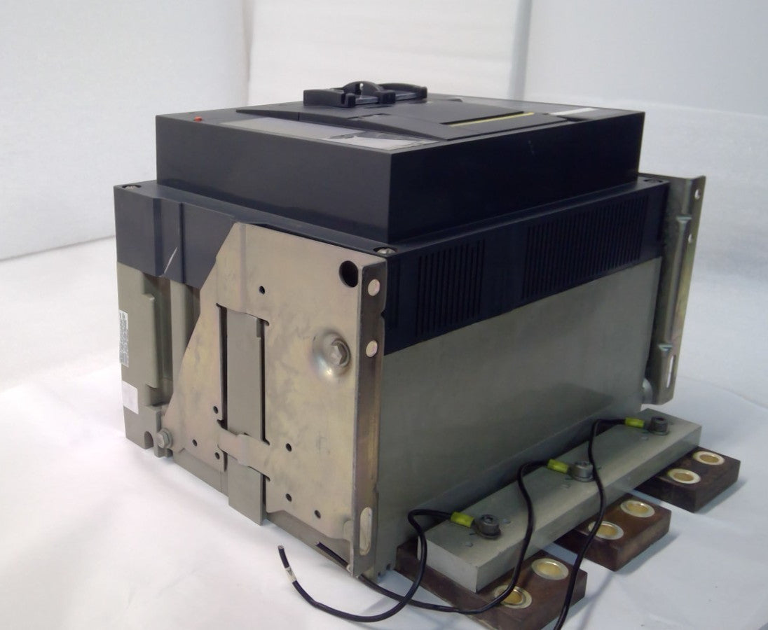 Schneider Masterpat NW20H 3 Pole 2000 Amp 600v Circuit Breaker Micrologic 3.0