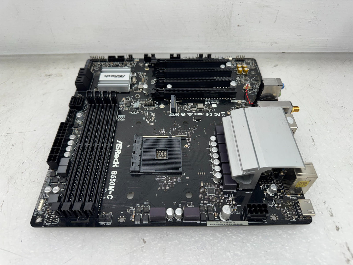 ASRock B550M-C Micro ATX Motherboard AMD Socket AM4 DDR4 WIFI Module *READ*