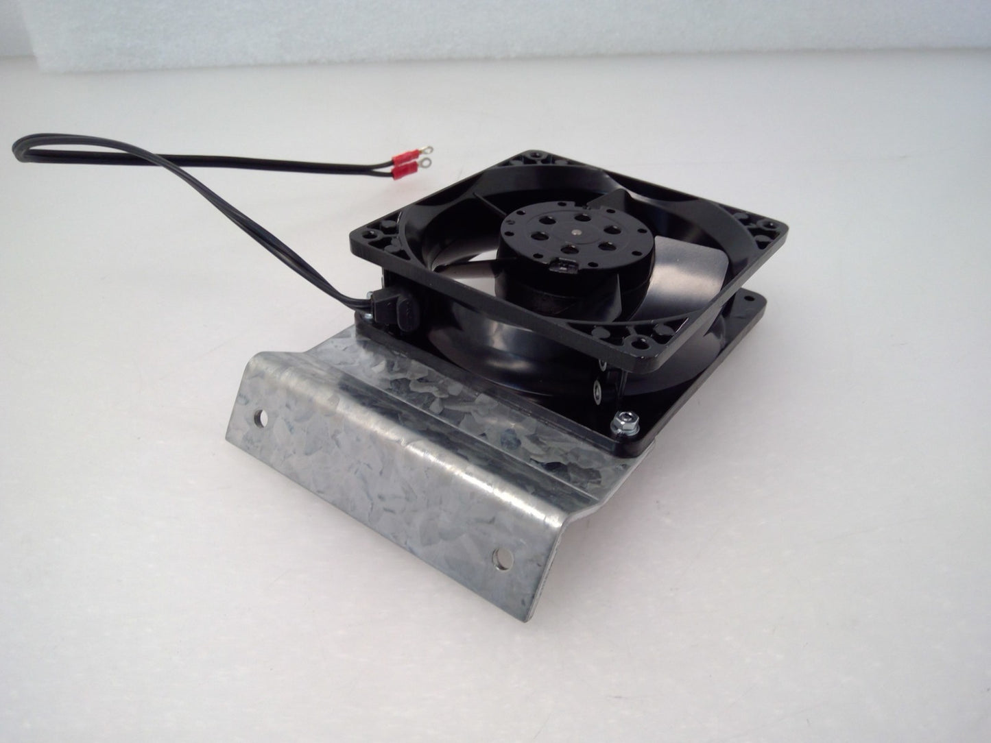 Ebmpapst 4606N 115V 50/60Hz 235mA 20W Electronic Component Fan W/bracket/Cable