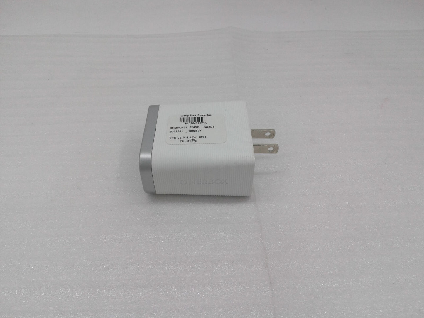 OtterBox Premium Pro USB-C and USB-A 72W Combined Wall Charger 0BFTC-0117-A