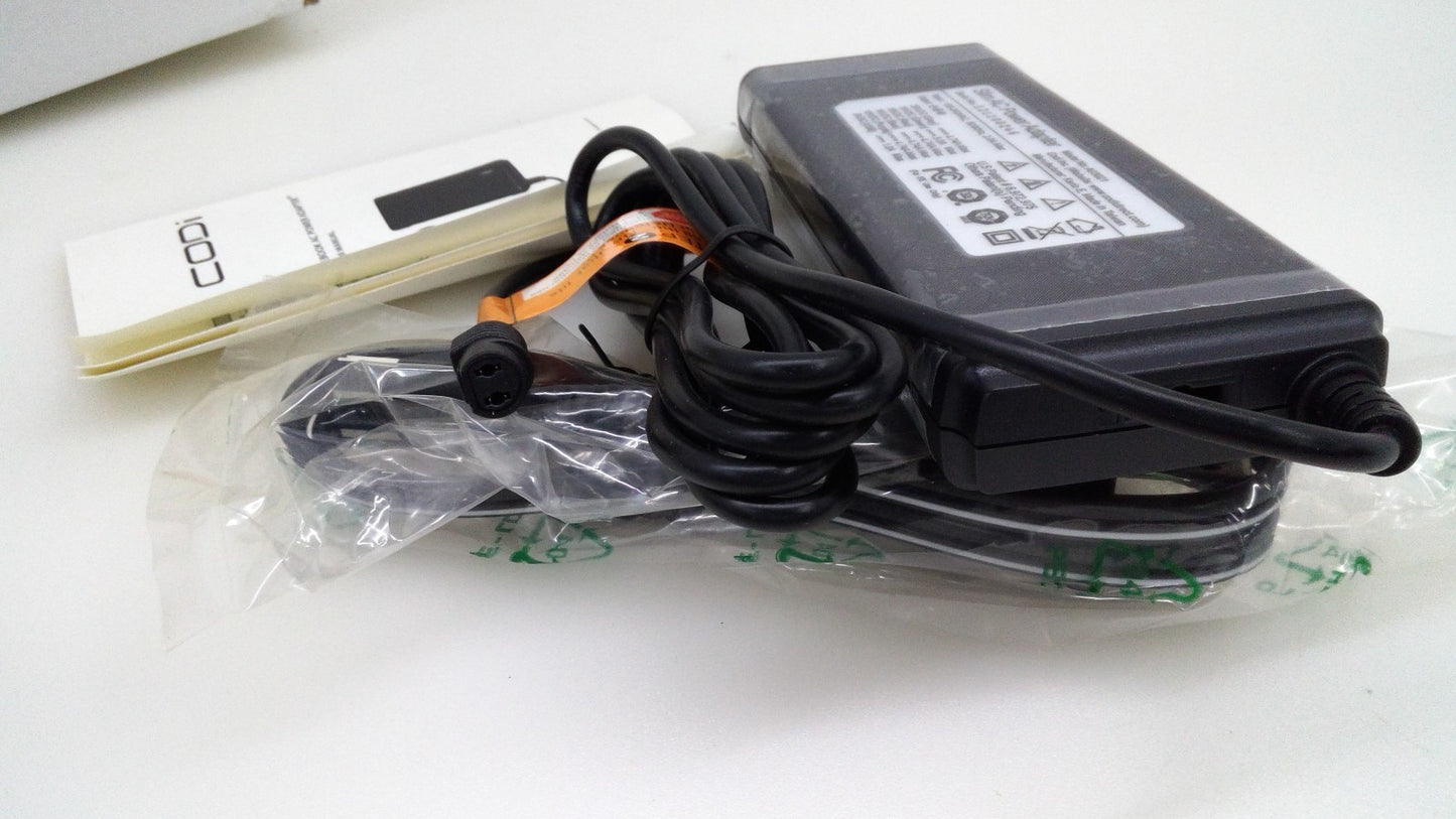 New CODi  100W Nine Tips Universal Notbook Power Adapter A03021