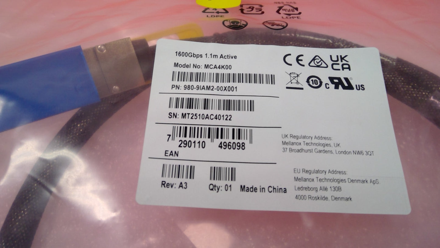 Open Box NVIDIA MCA4K00 1600Gbps OSFP 1.1M Active Copper Cable 980-9IAM2-00X001