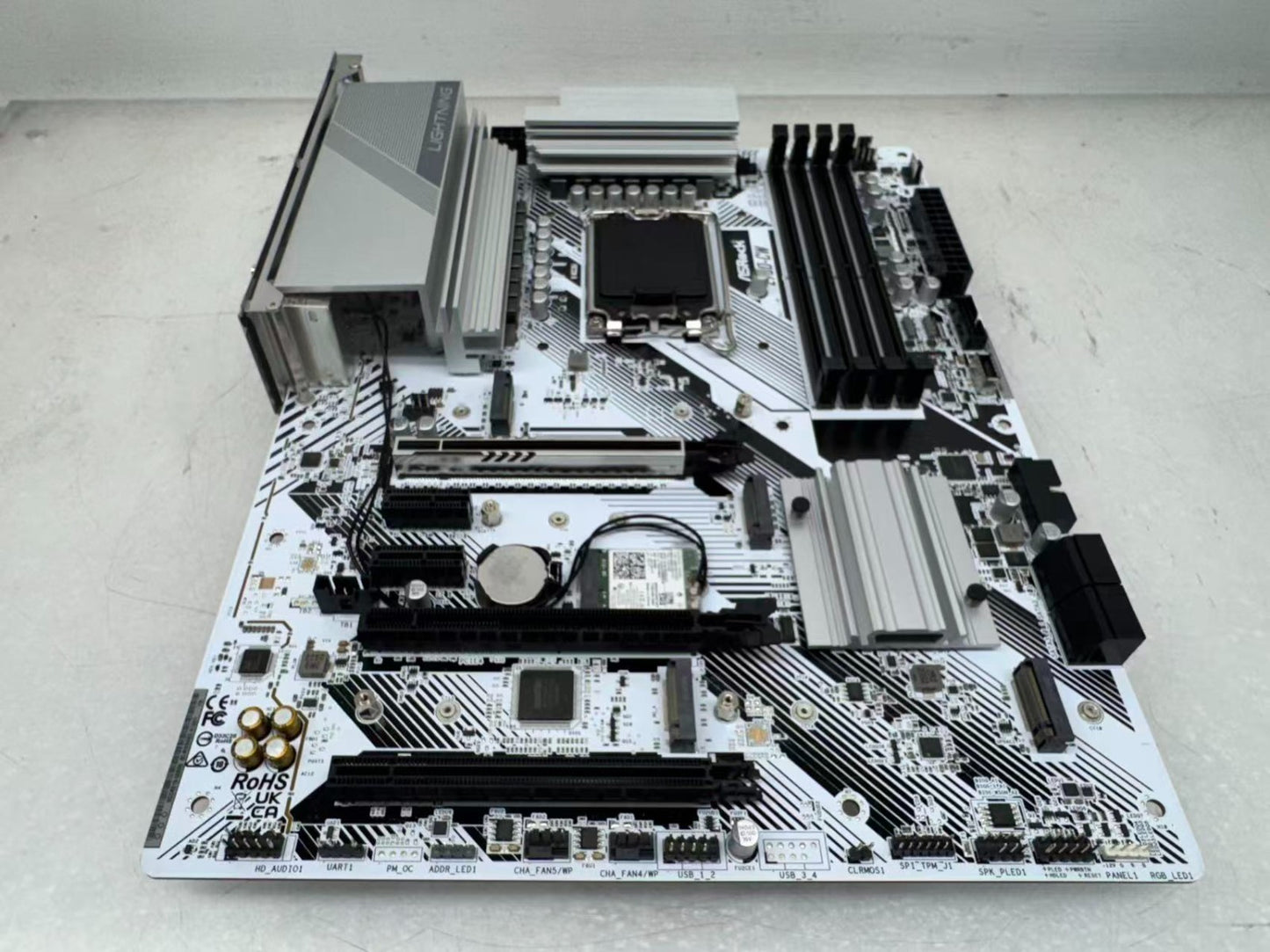 ASRock Z790-CW WIFI ATX Motherboard Intel Socket LGA1700 DDR5 HDMI