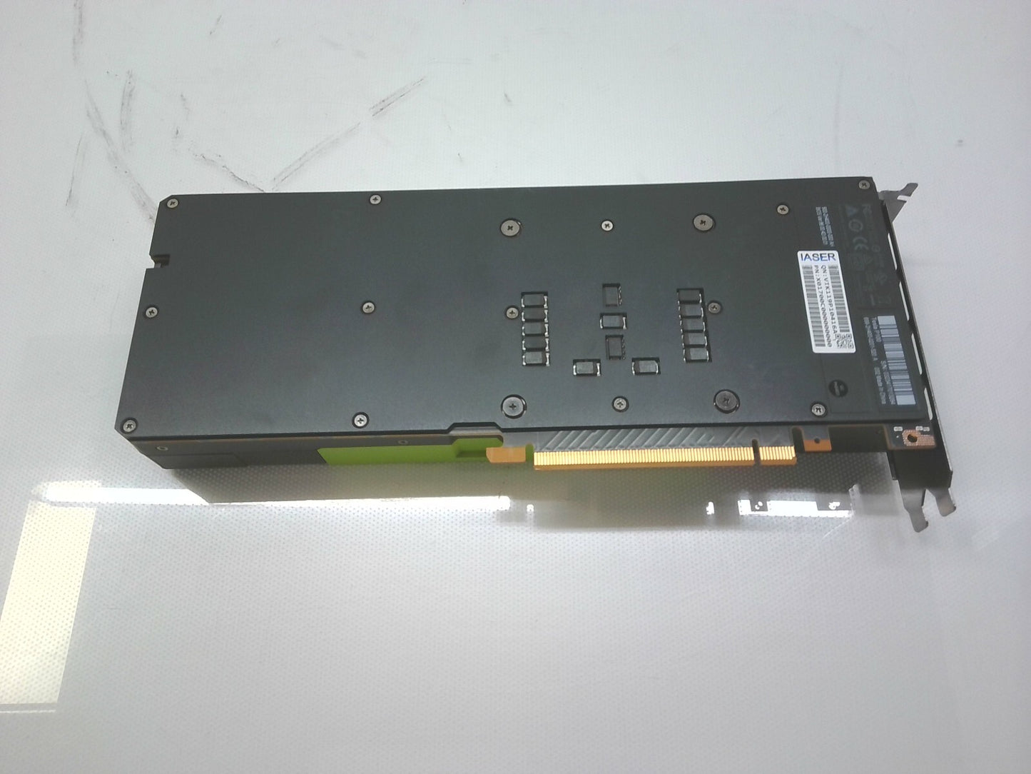 Nvidia Tesla P100 16GB 900-2H400-0000-000 HBM2  4096 bit PCI-E x16
