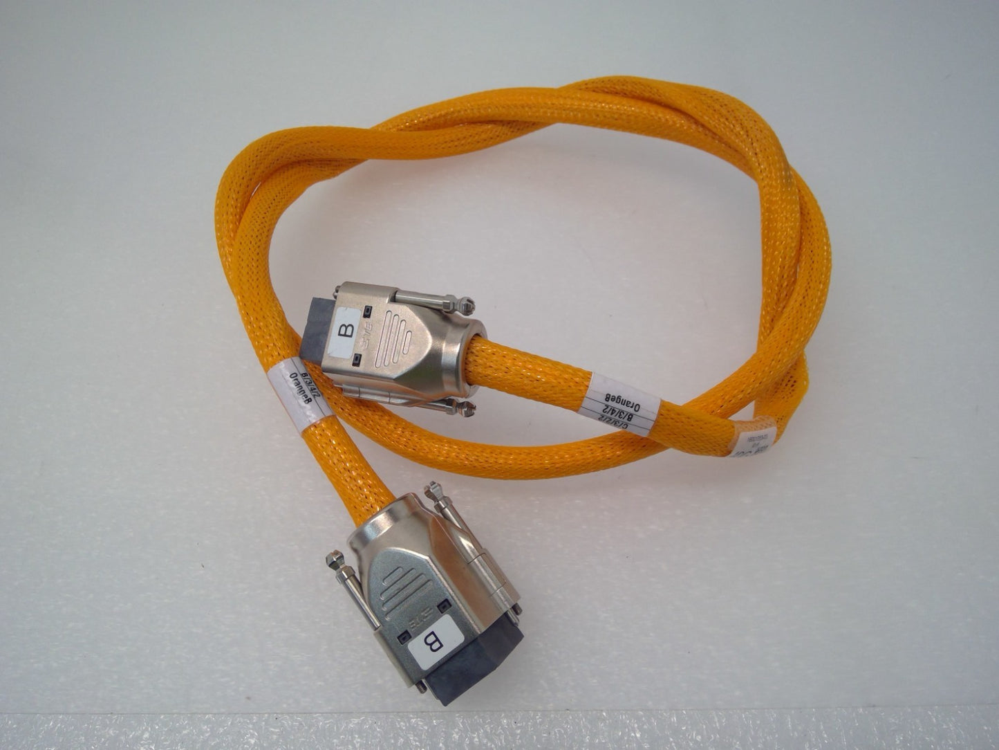TE Connectivity 2317400-06 40G High Speed Male to Male STRADA Whisper individual