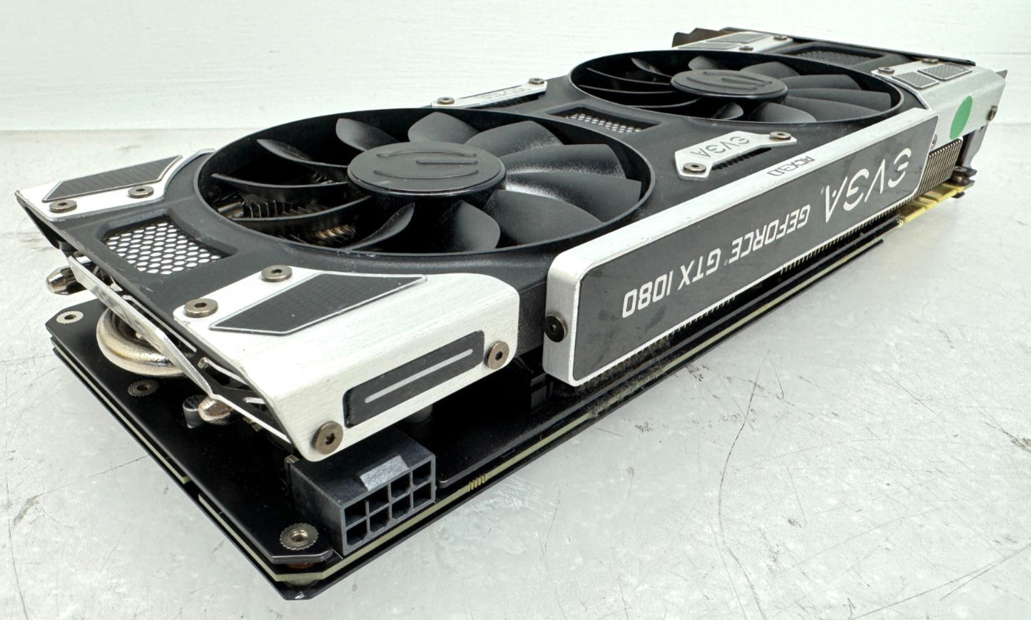 EVGA NVIDIA GeForce GTX 1080 (8 GB) GDDR5 Graphics Card (08G-P4-6181)