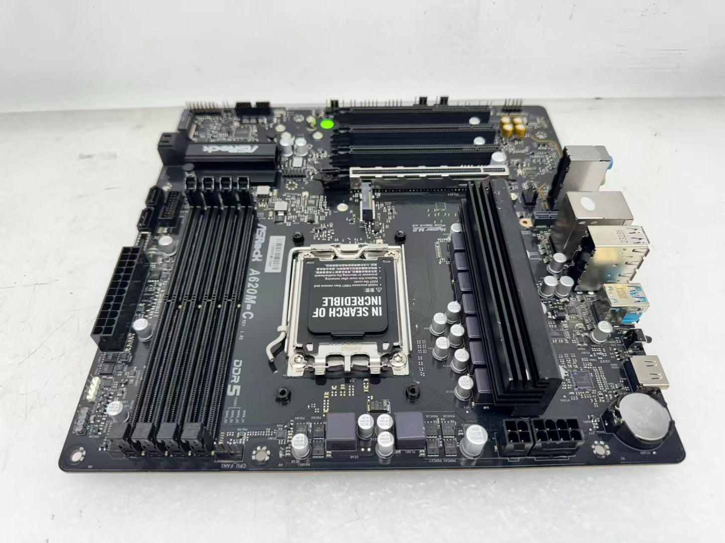 ASRock A620M-C Micro ATX Motherboard DDR5, Missing WIFI Module *Read*