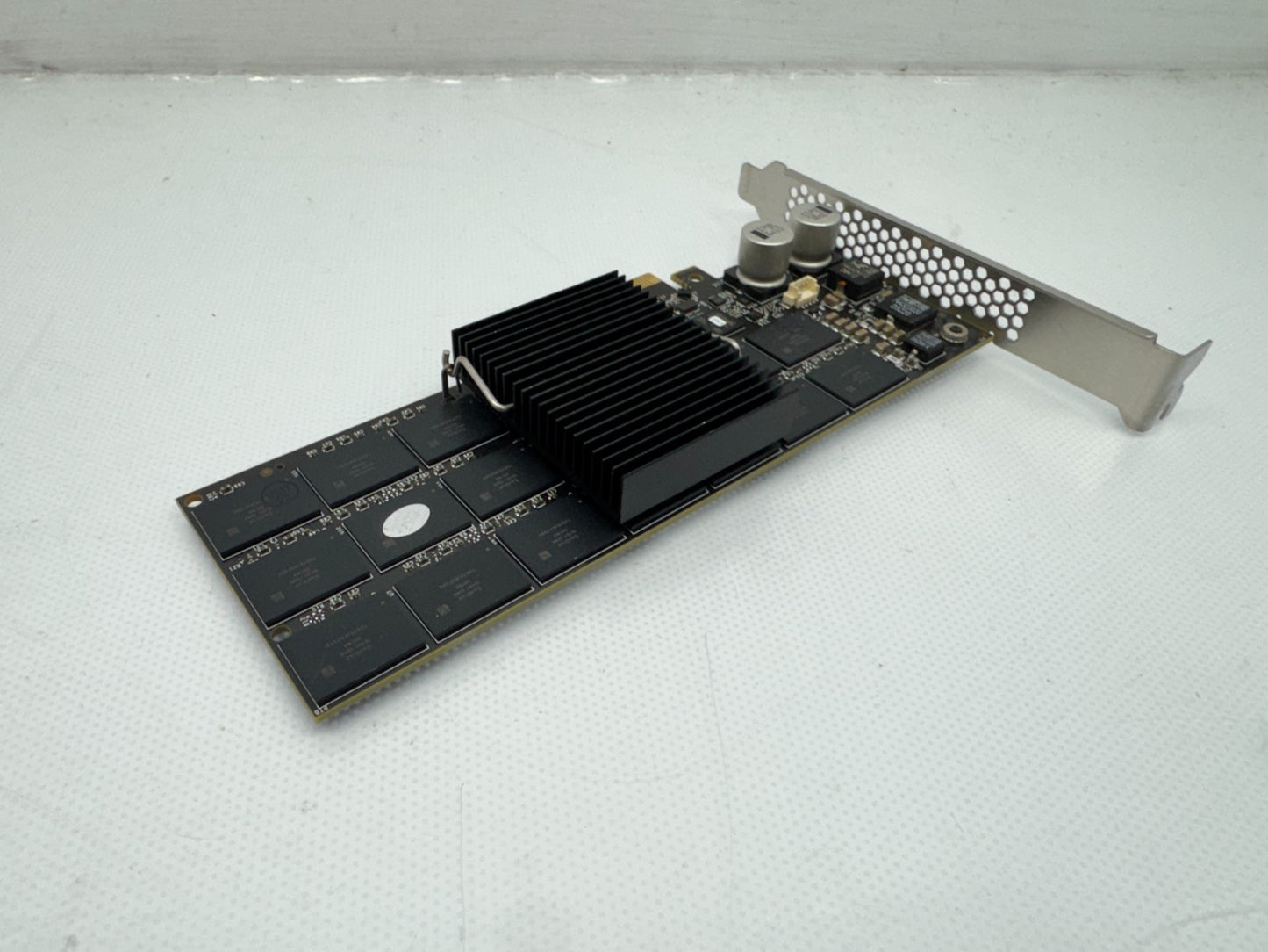 831737-B21 HP 3.2TB PCI-E Workload Accelerator SSD 833586-001 W/ High profile