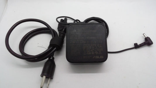 Genuine Asus AC Power Adapter Charger 65w ADP-65GD B 19V 3.42A OEM