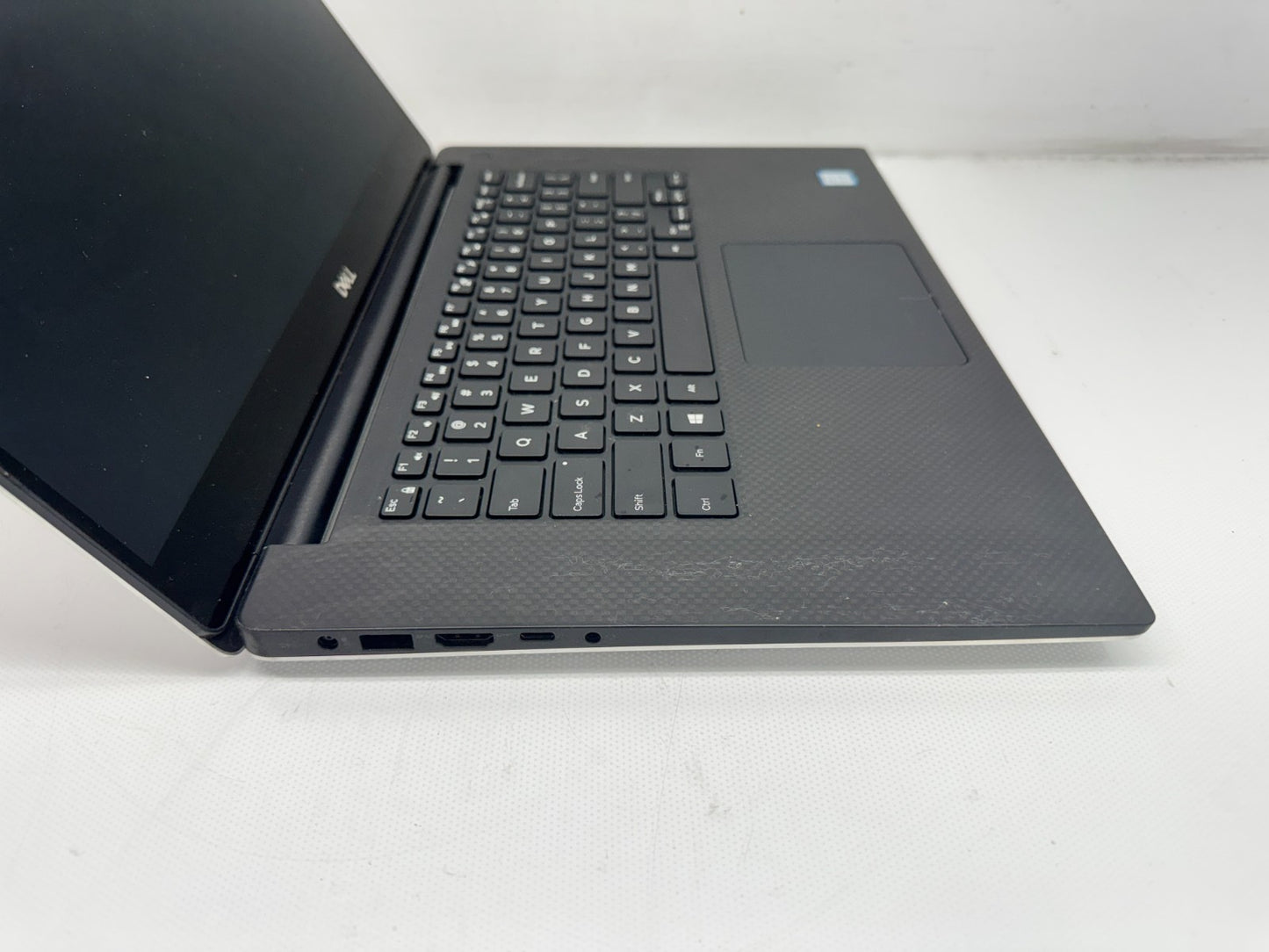 Dell XPS 15 7590 4K Laptop i9-9980HK@2.4GHz 32GB 1TB GTX 1650 Win11 No/AC *READ*