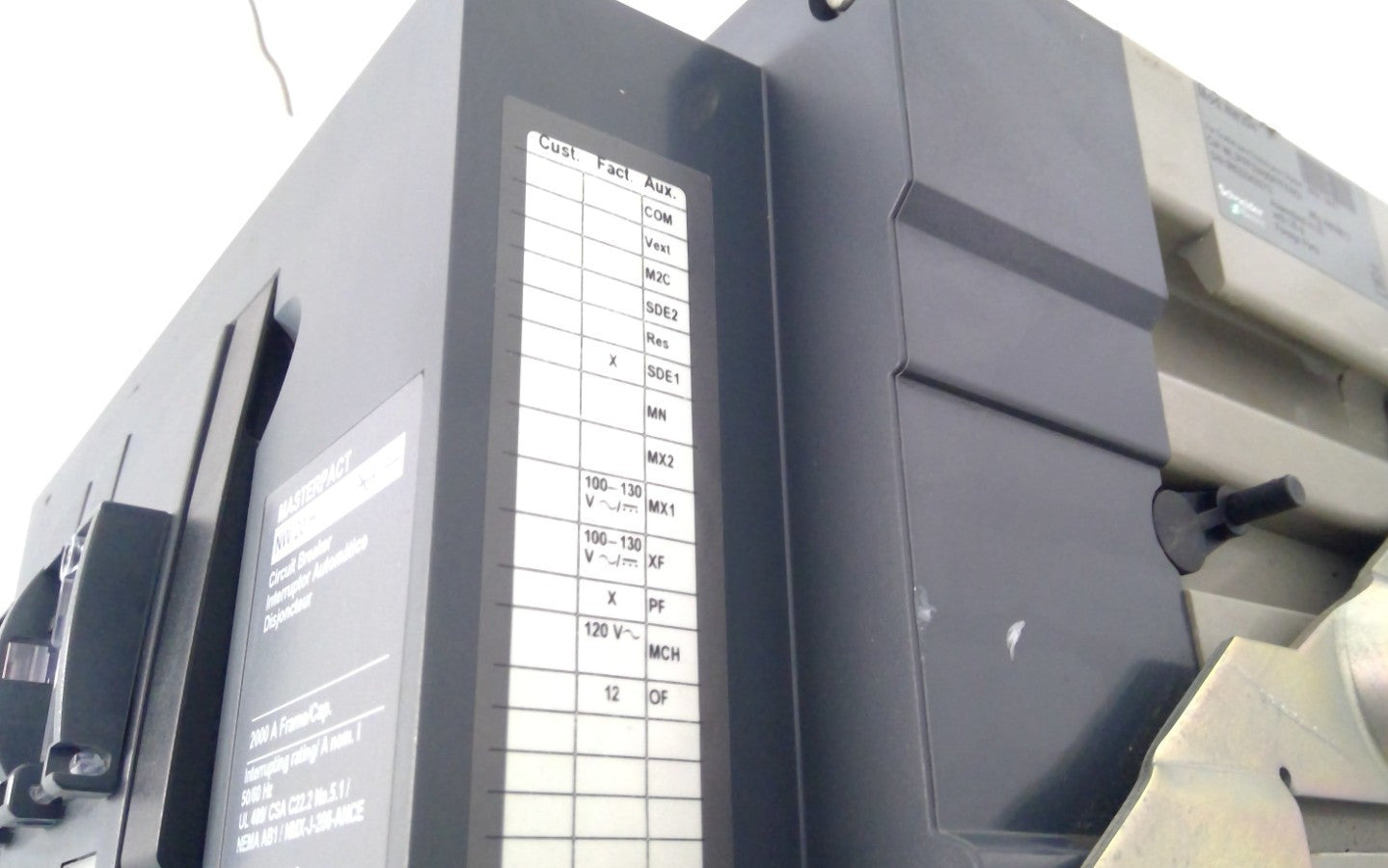 Schneider Masterpat NW20H 3 Pole 2000 Amp 600v Circuit Breaker Micrologic 3.0