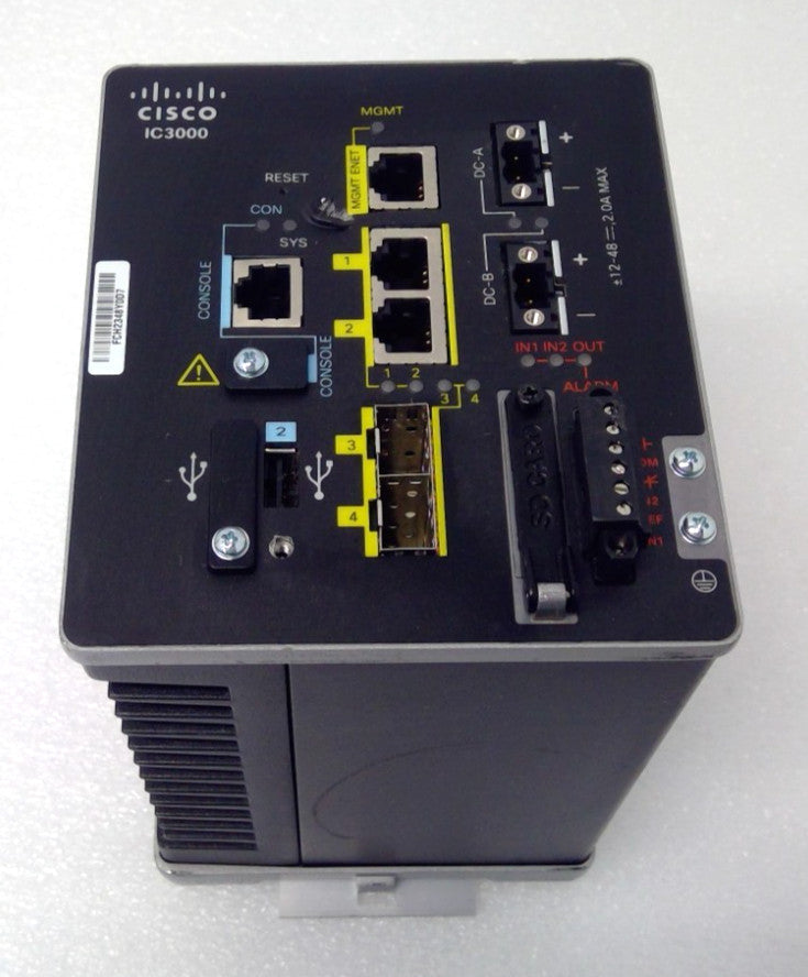 *Read* Cisco IC3000-2C2F-K9 Industrial Compute Appliance Gateway 2xRJ45 2xSFP