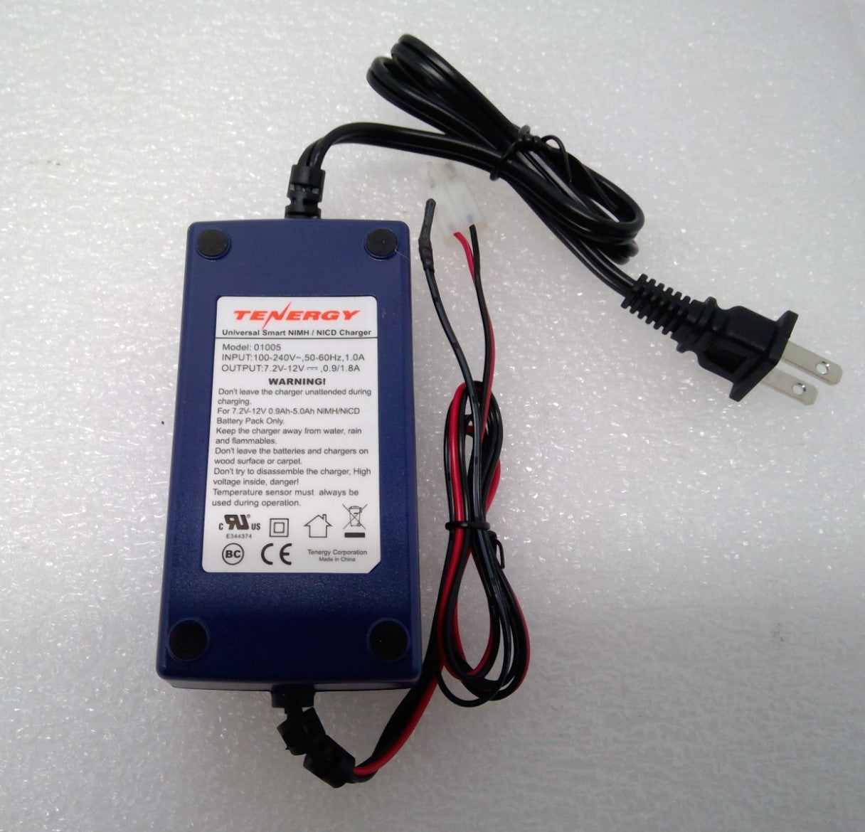 Tenergy 01005 Universal Smart Charger for NiMH/NiCd 7.2V-12V battery packs