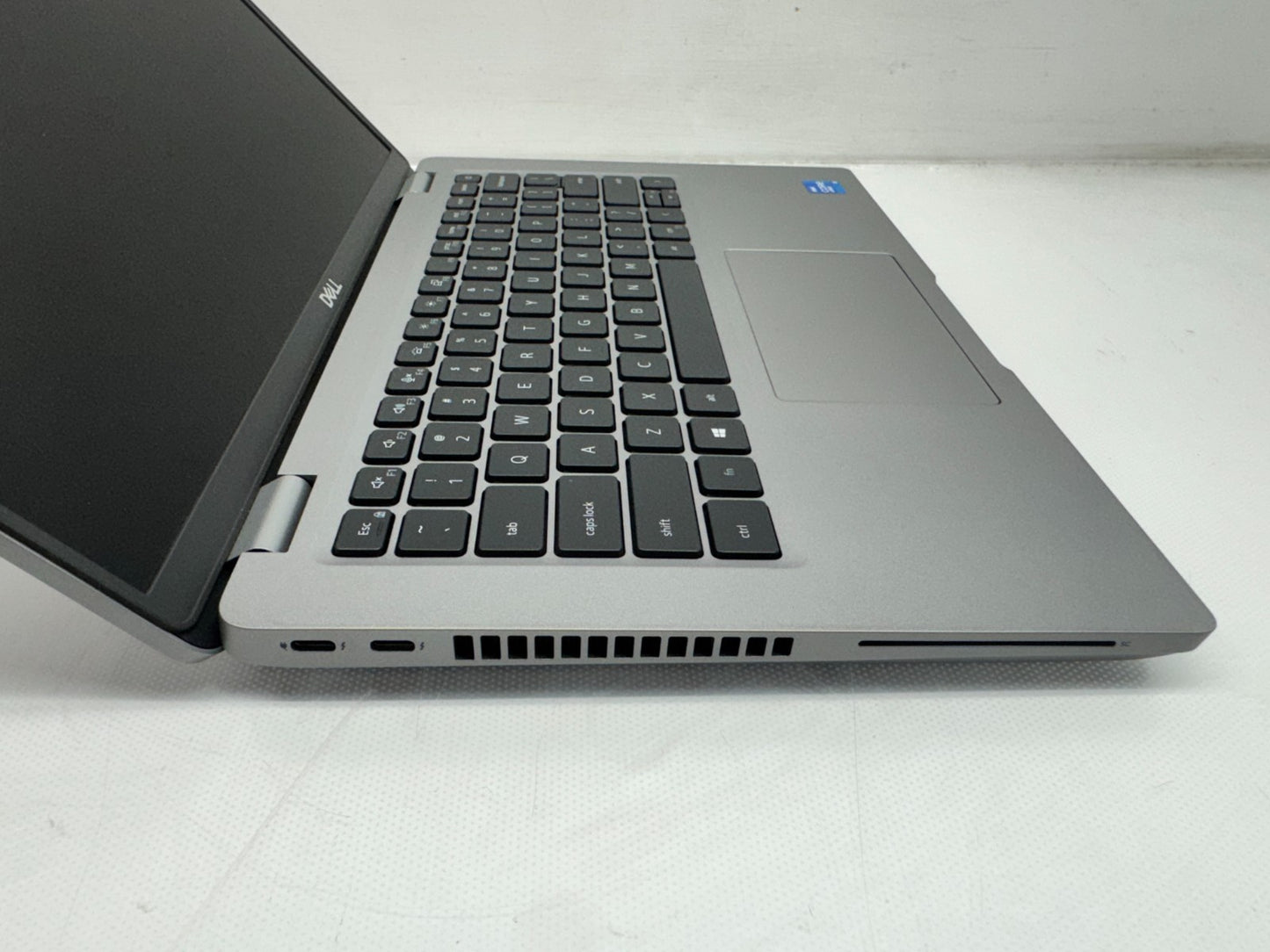 Dell Latitude 5421 Intel i5-11500H@2.9Ghz 16GB RAM 256G SSD Windows 11 W/AC
