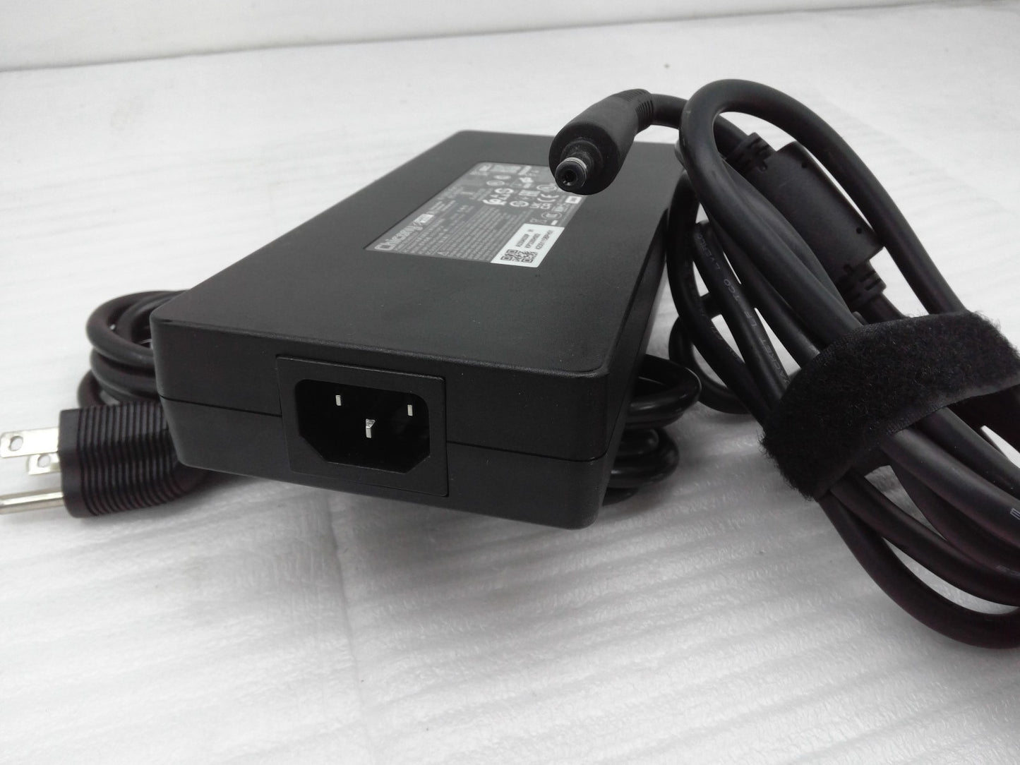 Genuine 330W 19.5V A23-330P2A For ACER Predator Helios Neo 16S AI PHN16S-71