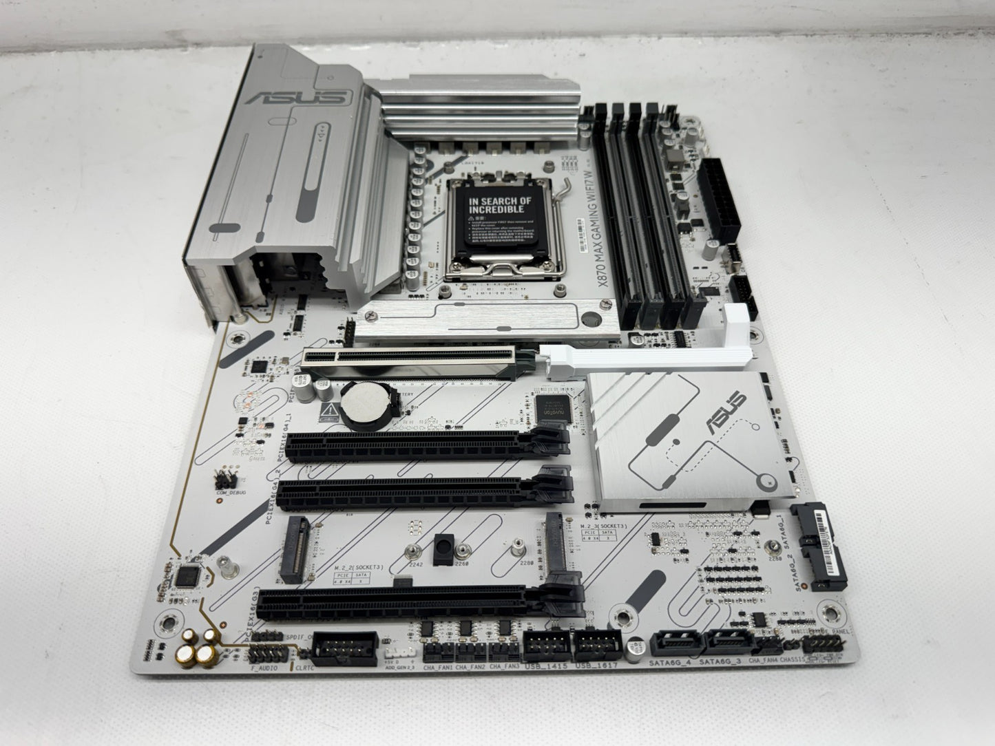 ASUS X870 MAX GAMING WIFI7 W Motherboard AMD AM5 DDR5
