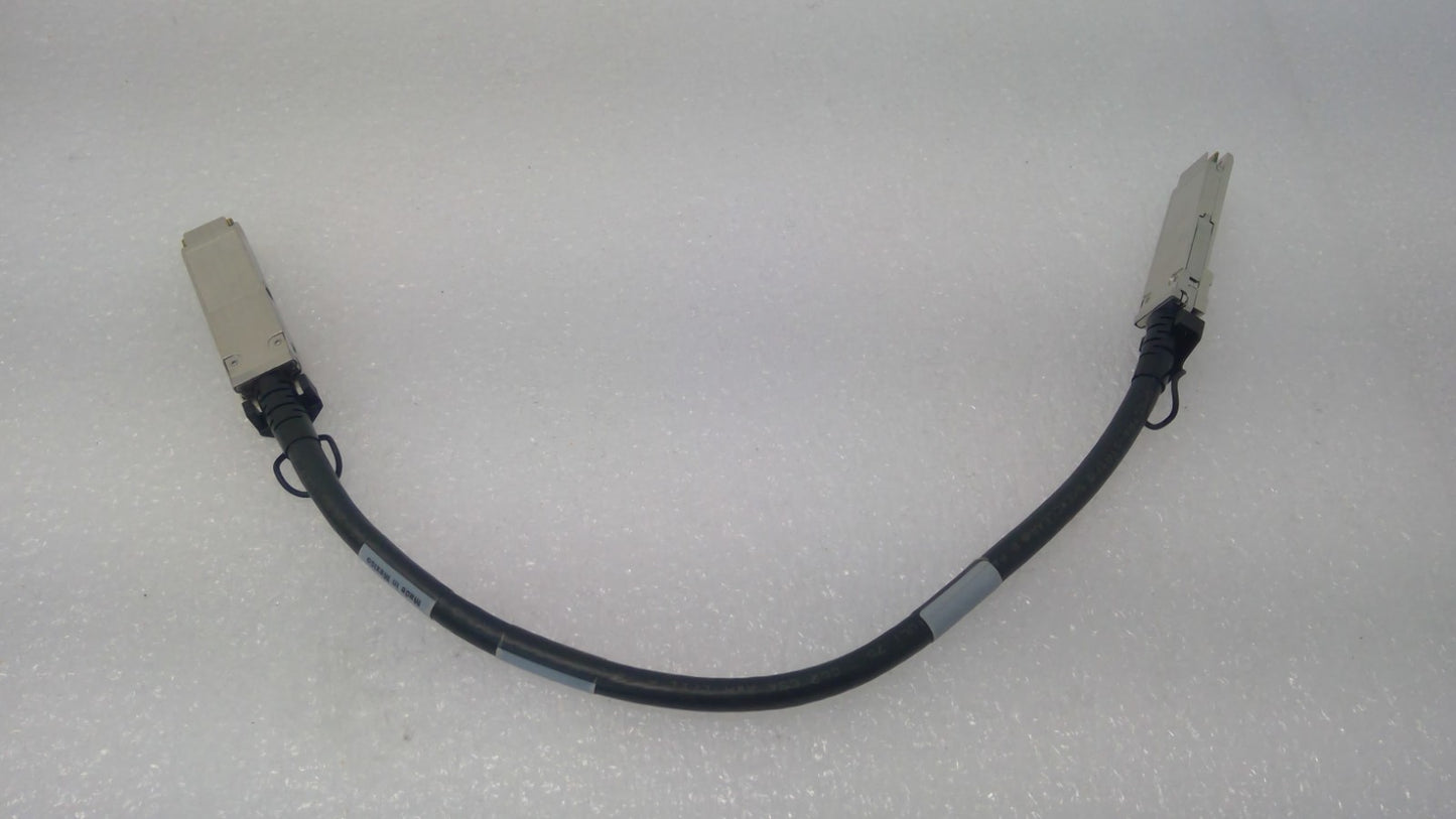 NetApp 112-00176 X6557-R6 0.5M 1.6 Ft External SAS Cable QSFP-QSFP