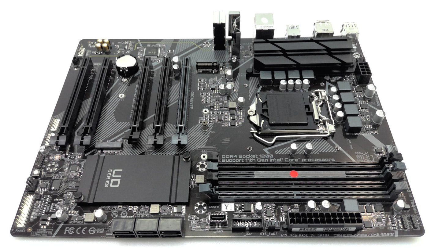 GIGABYTE B560 DS3H AC Motherboard DDR4 LGA1200 WiFi Card *Dtails*