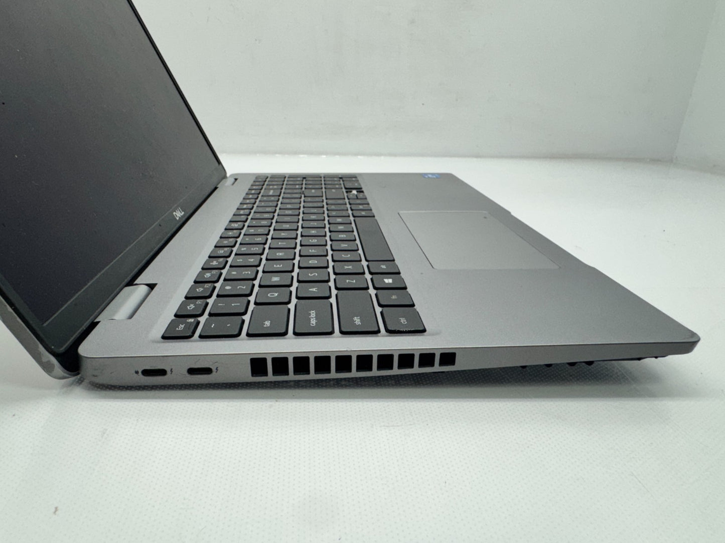 Dell Latitude 5521 Touch i5-11500H@2.9GHz 16GB 256GB W/AC Windows 11 *READ*