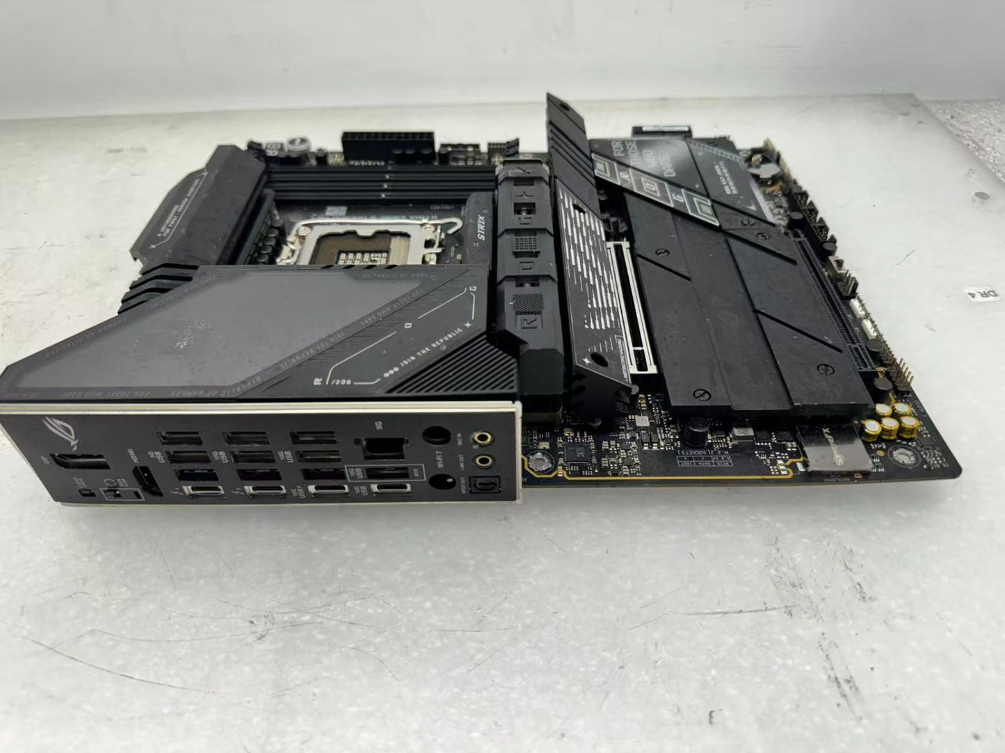 AS IS For Parts Asus ROG STRIX Z890-E GAMING WIFI Not Working Missing WIFI