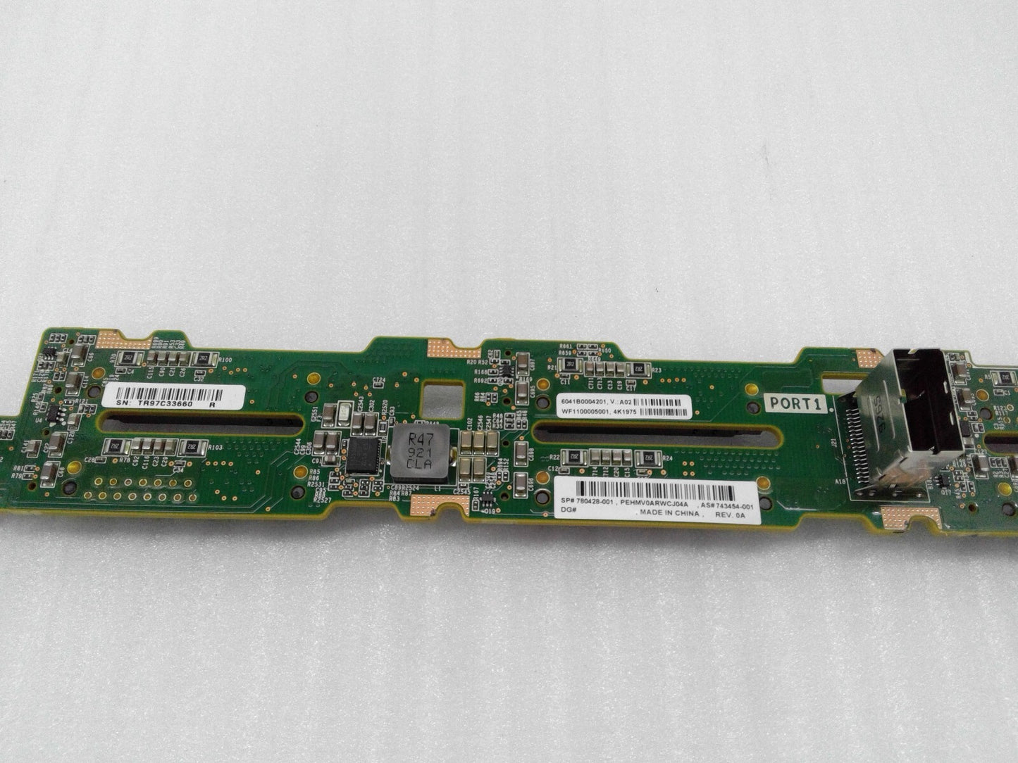 HP ProLiant DL360 G9 GEN10 2.5" 8-Bay SFF BackPlane Board 780428/743454-001