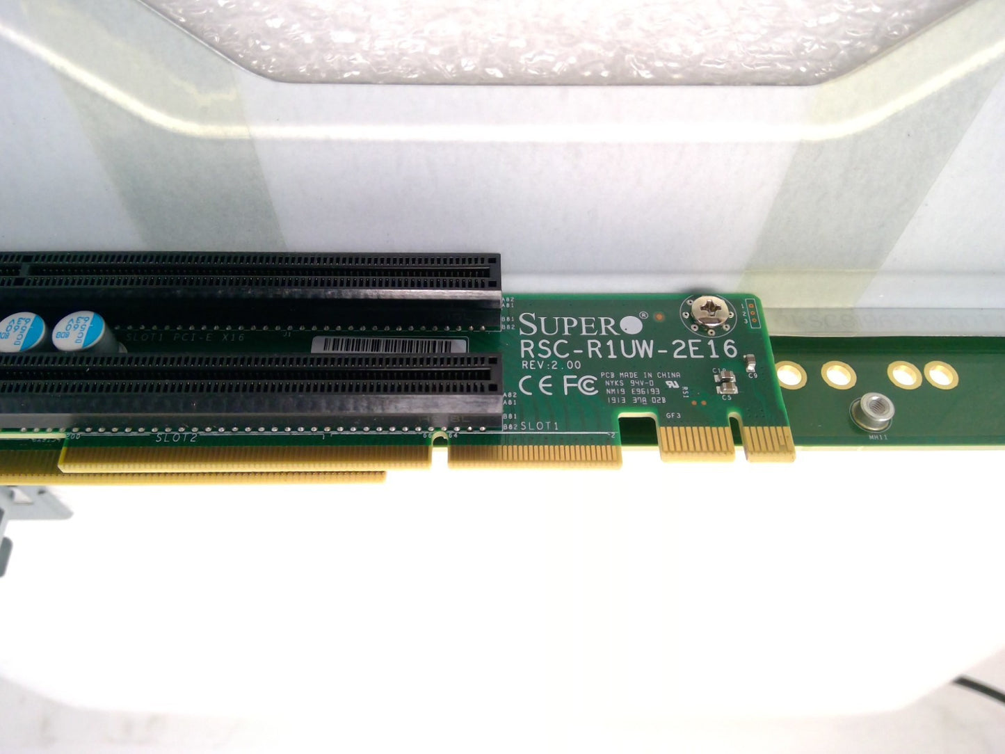 Supermicro RSC-R1UW-2E16 Riser Card/RSC-UMR-8 Module Combination W/01-SC81962