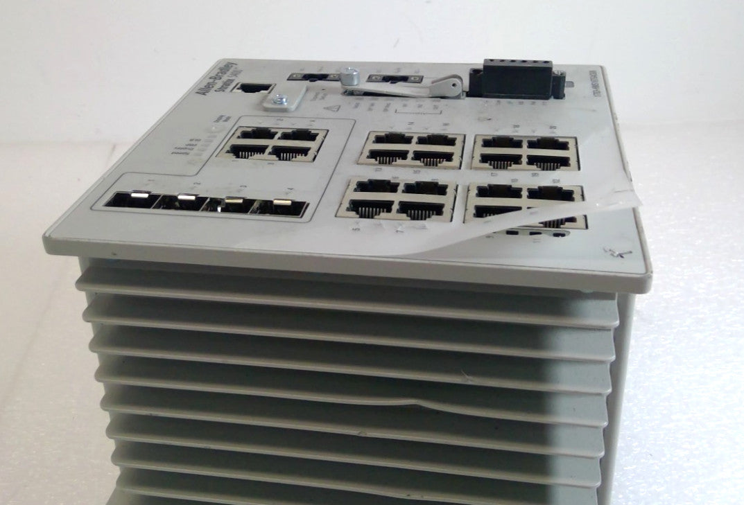 *Read* Allen-Bradley Stratix 5400 Managed Switch 1783-HMS16TG4CGN Series A