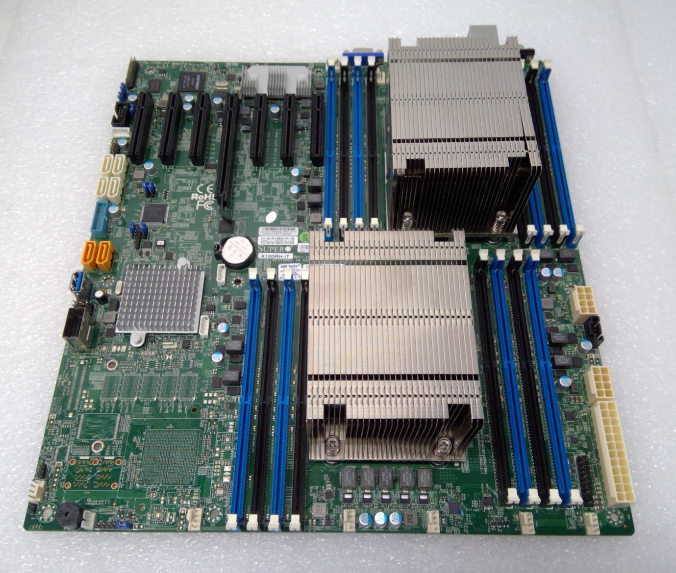 SuperMicro X10DRH-iT LGA2011 DDR4 Dual-processor Extended ATX Server Motherboard