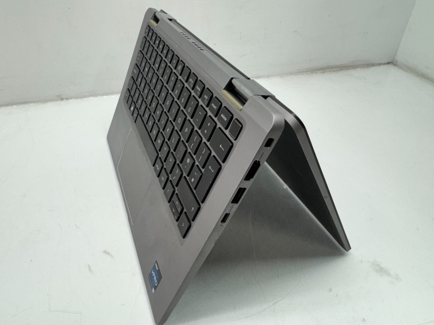 Dell Latitude 7330 Laptop Touch i7-1265U@1.8GHz 16GB RAM 256GB SSD Win11 *READ*
