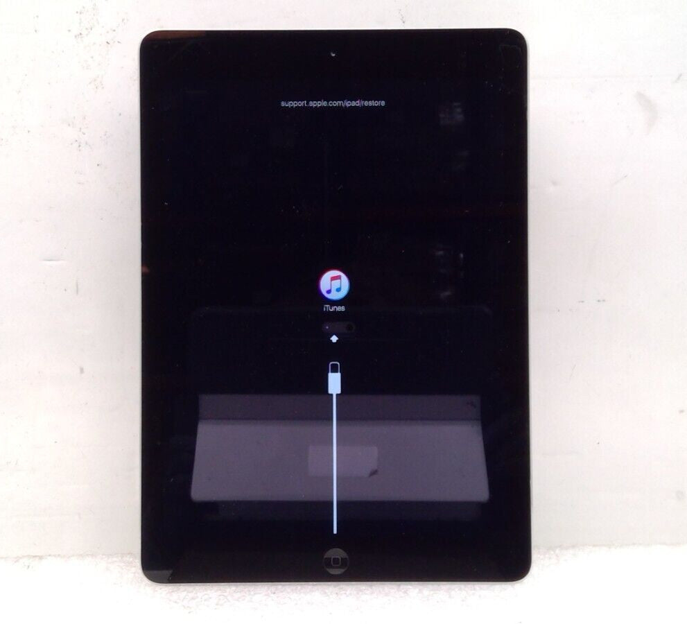 Apple iPad Air 1st Gen 9.7" 16GB A1474 MD785LL/A  Wi-Fi Space Gray No OS "Read"