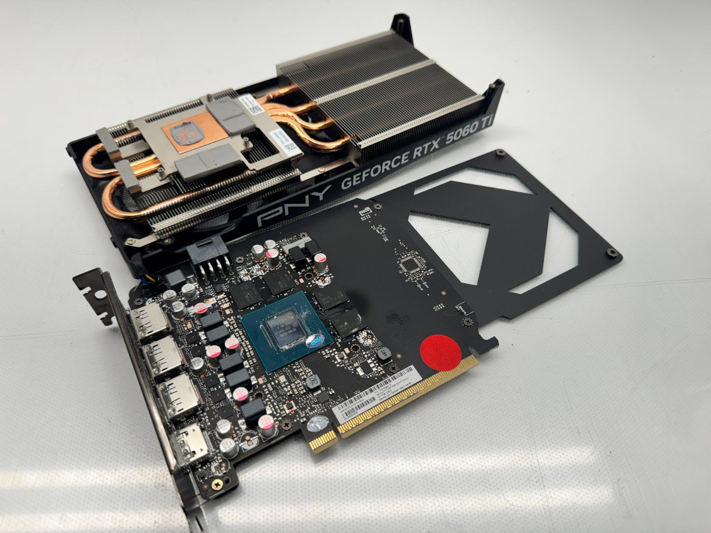 *For Parts* PNY GeForce RTX 5060 Ti 8GB GDDR7 Dual Fan Graphics Card