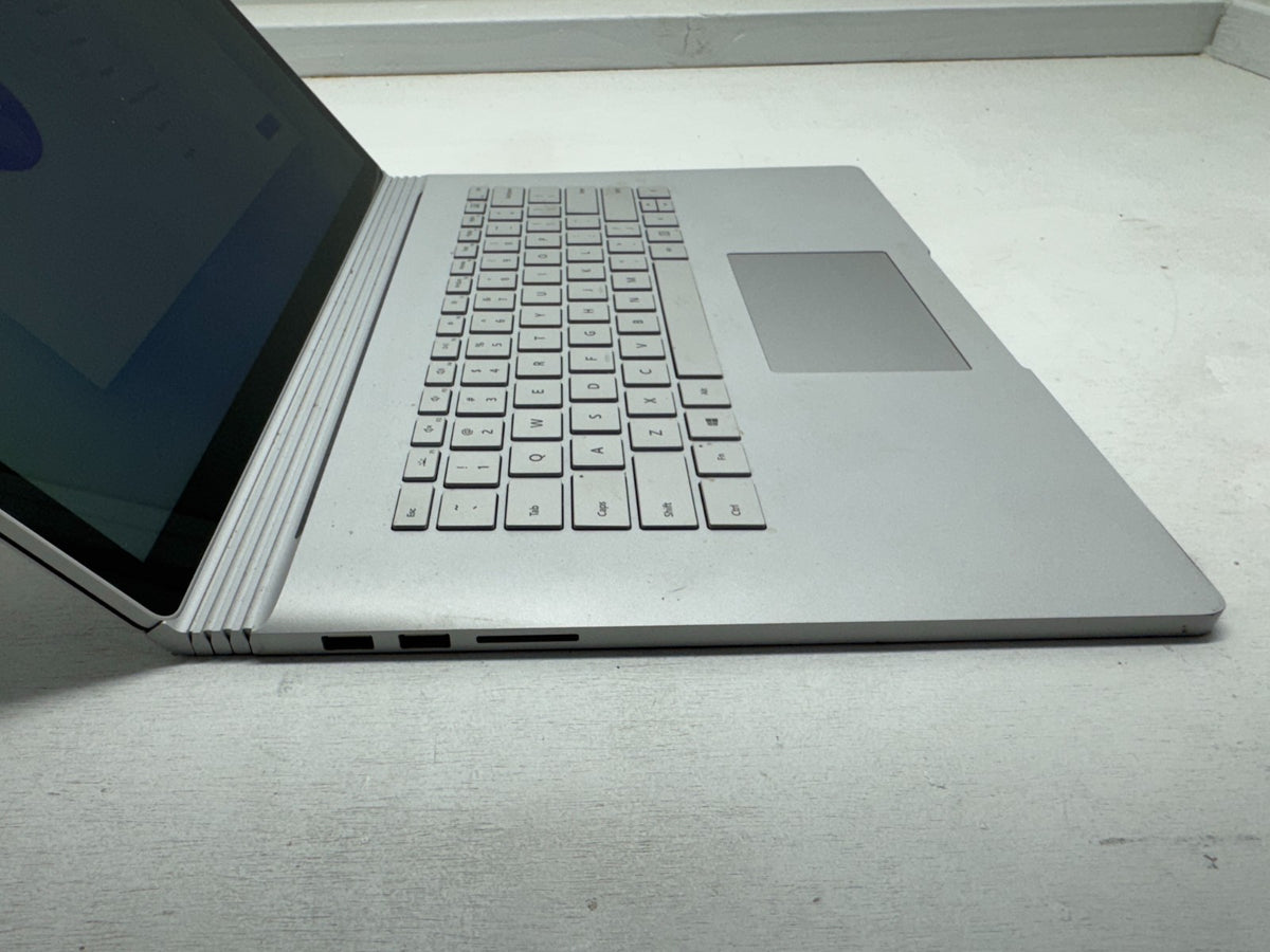 Microsoft Surface Book 3 1899 Intel i7-1065G7@1.3Ghz 32GB 1TB RTX 3000 -READ-
