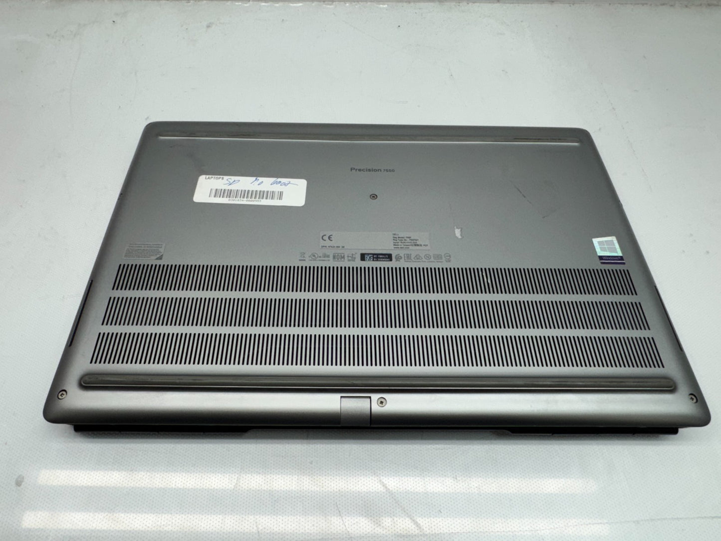 Dell Precision 7550 15.6" Intel i7-10850H@2.7GHz 16GB 256G T2000 No camera *READ