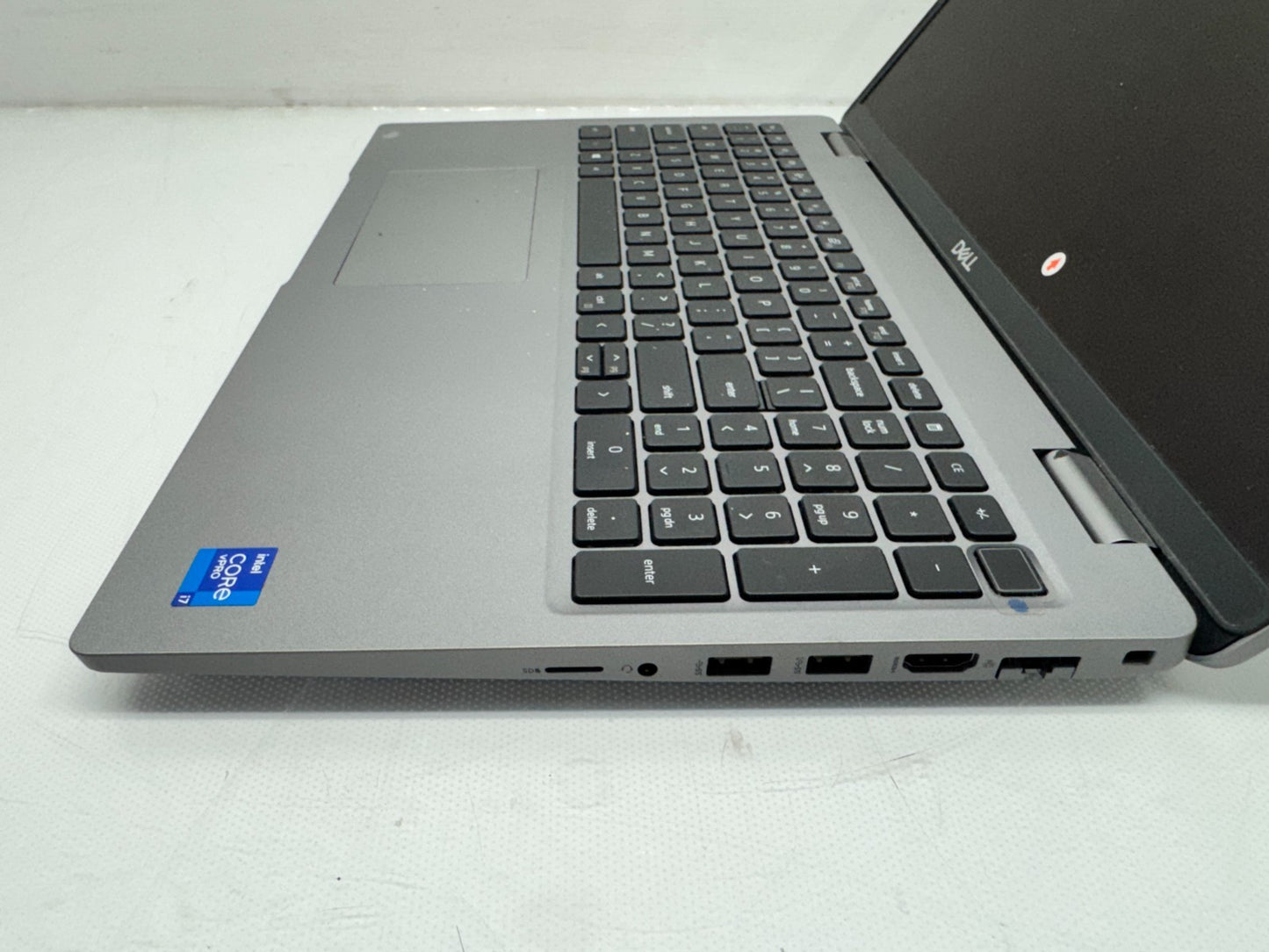Dell Latitude 5520 15.6" Touch Laptop i7-1185G7@3.0GHz 16G 256G MX450 W/AC *READ