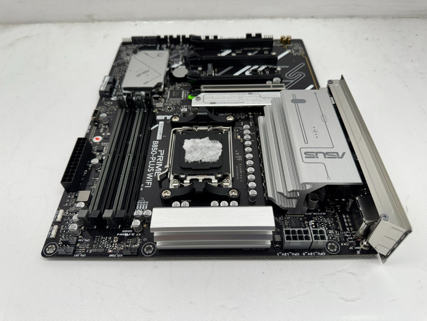 ASUS PRIME B850-PLUS WIFI Motherboard DDR5 AMD  Socket AM5 *READ*