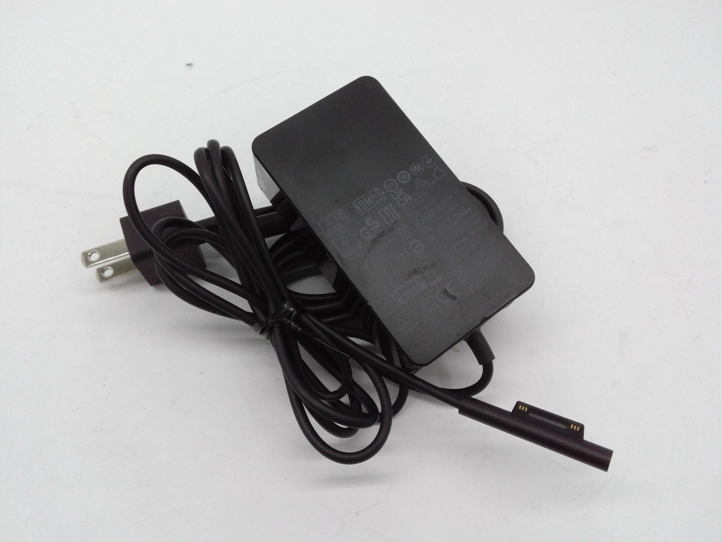 Genuine 60W Microsoft Model 2062 AC Power Adapter Free Shipping