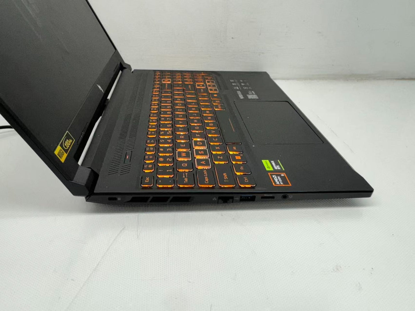 Acer Nitro ANV16-42 Ryzen 5 240@4.30Ghz 16GB DDR5 RTX 5050 NoSSD W/AC *READ*