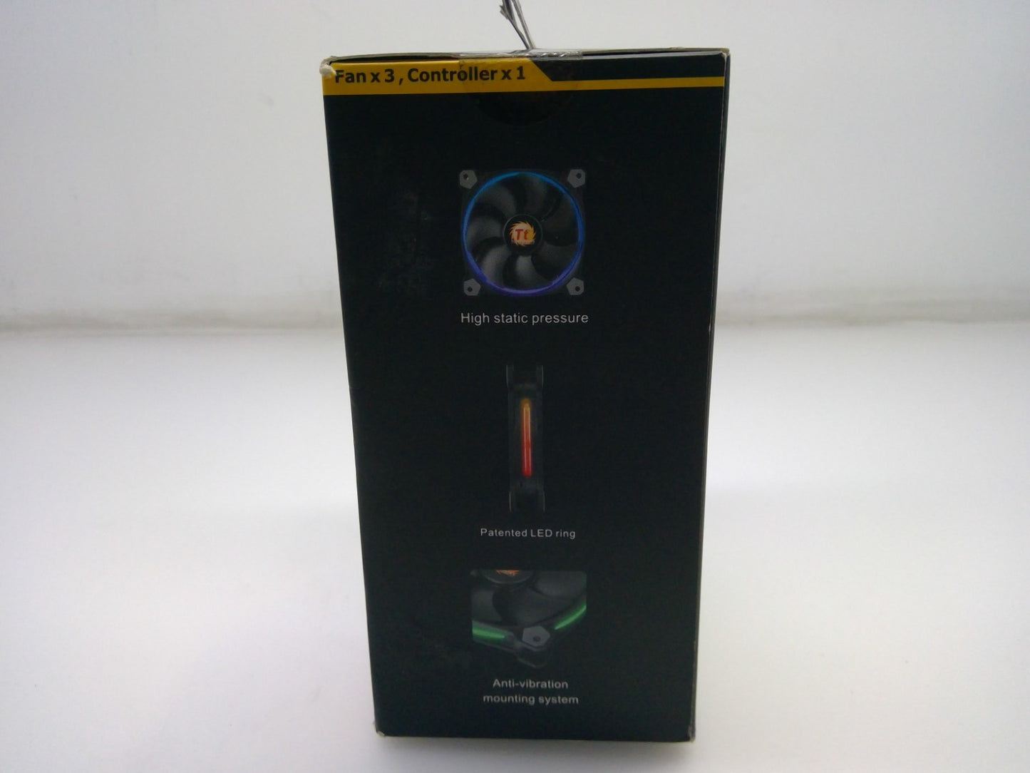 Thermaltake Riing 12 120mm RGB Fan X3 Kit With Controller Hub  CL-F042-PL12SW-C