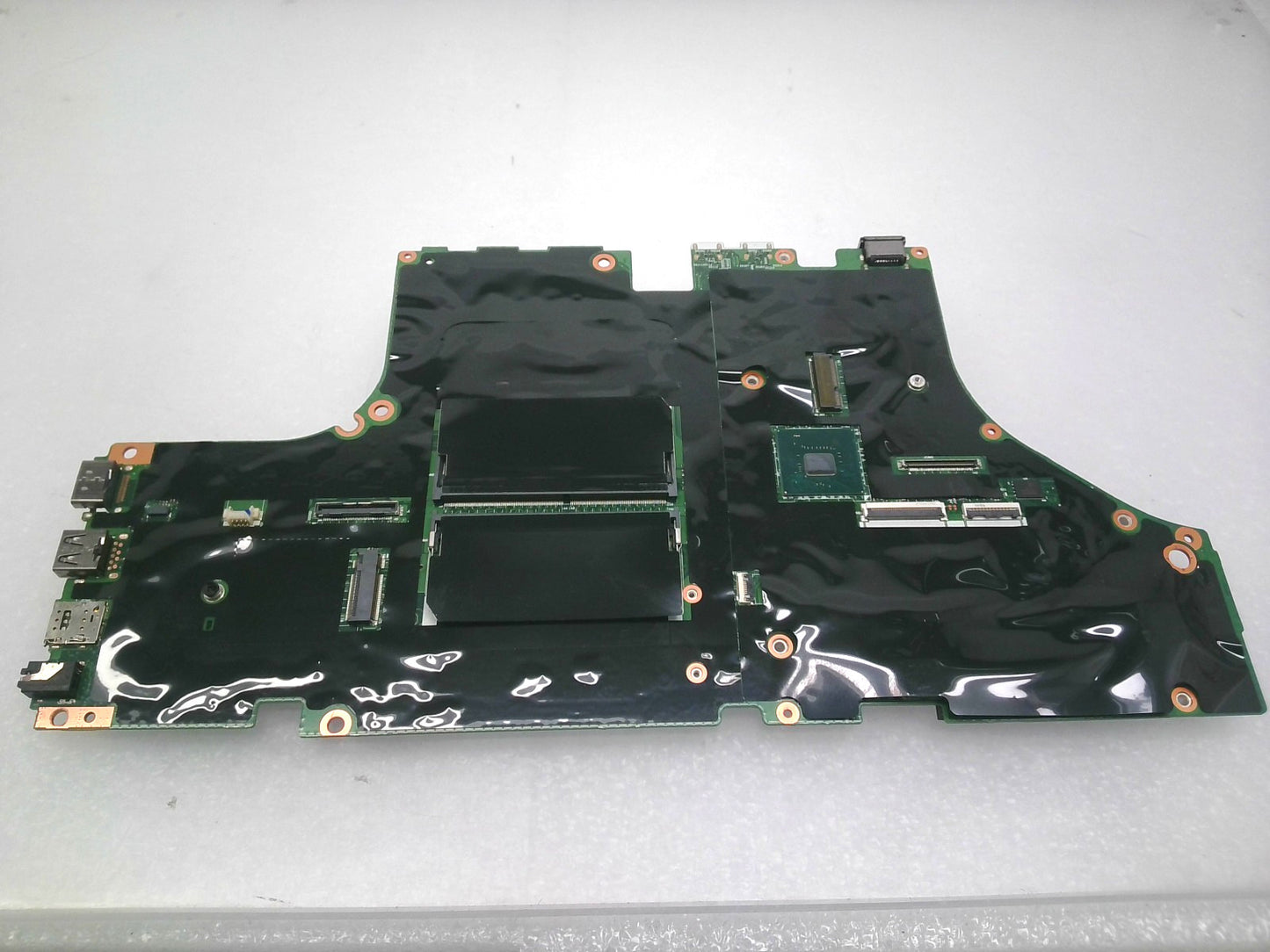 5B20Z25463 Lenovo Thinkpad P15 Gen 1 Laptop Motherboard  i7-10850H@2.70GHz