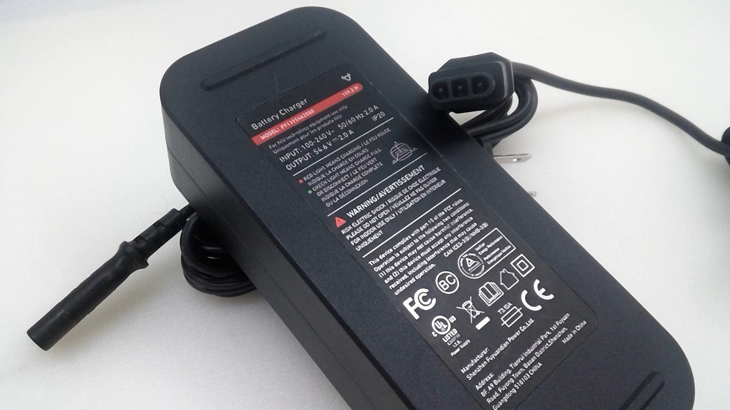 NIU GENUINE POWER ADAPTER/Battery CHARGER FY1395462000 54.6V 2.0A 3-PIN