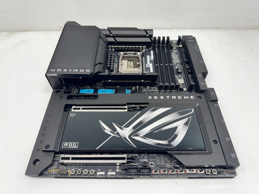 For Parts ROG Maximus Z890 EXTREME motherboard *Not working*